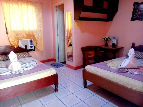 Hotel Jun And Carol Beach Cottages