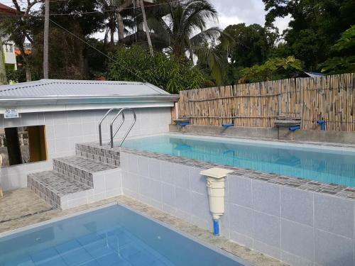 Hotel Jun And Carol Beach Cottages