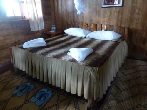 Hotel Supreme Adventure Park Bunyonyi