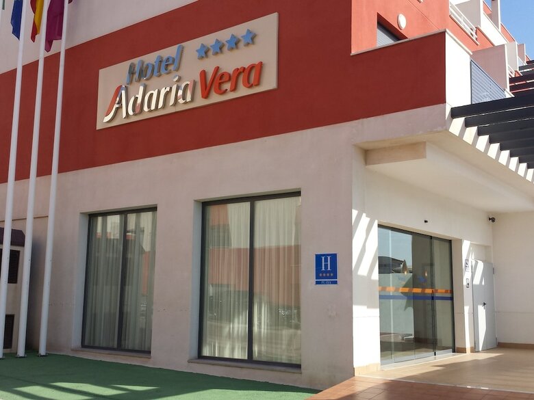 Hotel Adaria Vera