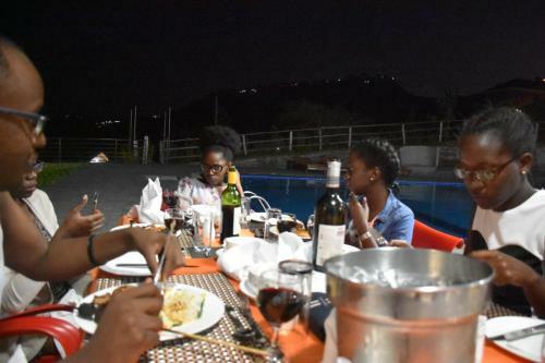 Hotel Kyangabi Crater Resort