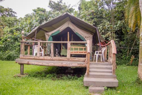 Hotel Roots Retreat And Camping Resort