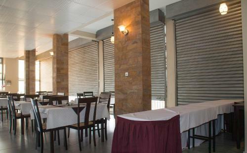 Kenendia Hotel