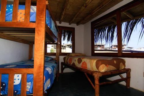 Hostal Oceanic Bungalows