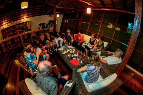 Hostal Heliconia Amazon River Lodge