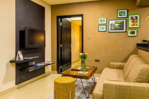 Speke Apartments Kitante