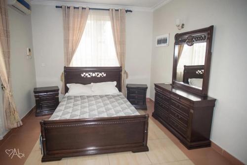 Apartamento Luxury Spacious Apt. 5 Mins To The Beach+free Wifi