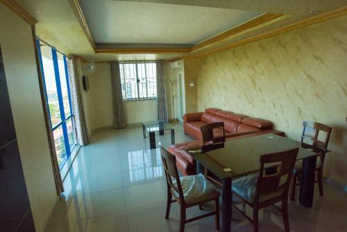 Euro Hotel & Apartment