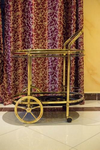 Euro Hotel & Apartment