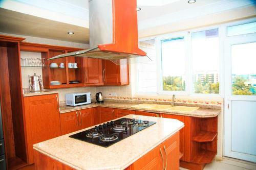 Luxury Apartment With Ocean View In Oyster Bay