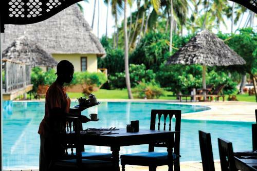 Hotel Neptune Pwani Beach Resort & Spa - All Inclusive