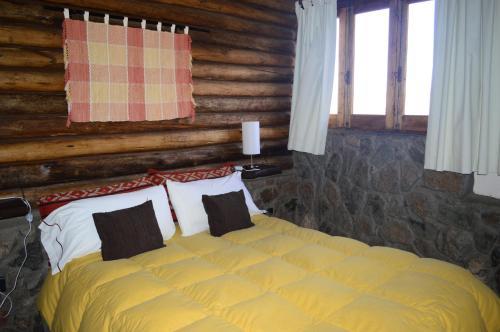 Hostal Caba�as Rio Mendoza