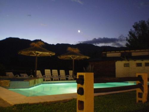 Hostal Caba�as Rio Mendoza