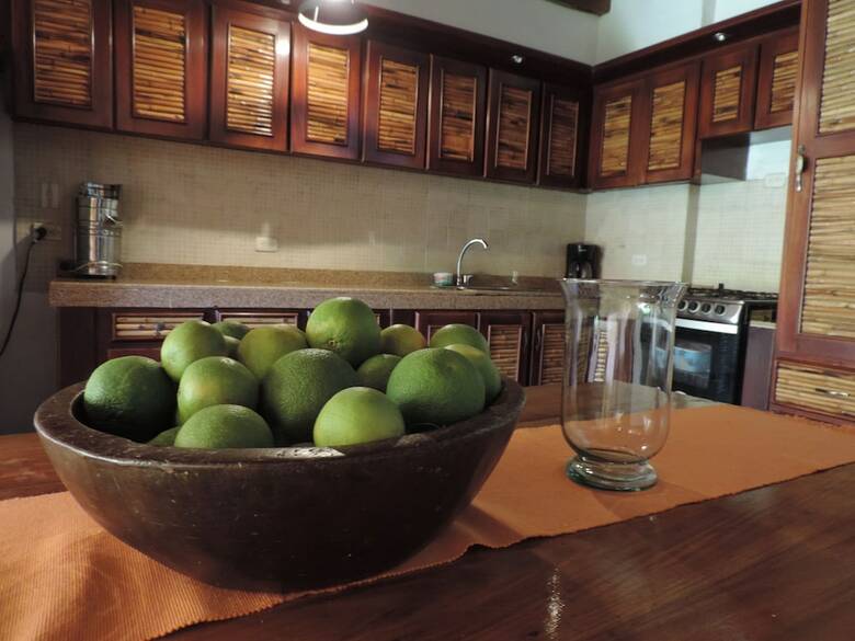 Hotel La Casa Amarilla
