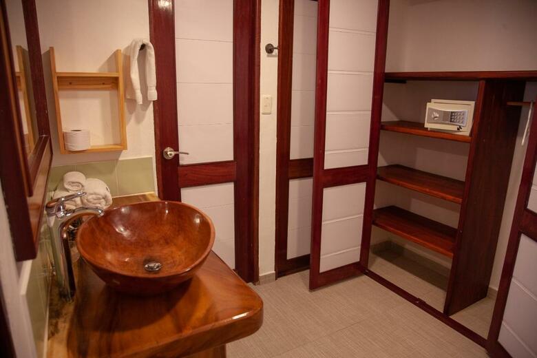 Hotel Punta Faro