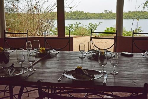 Hotel Campement �le D'egueye