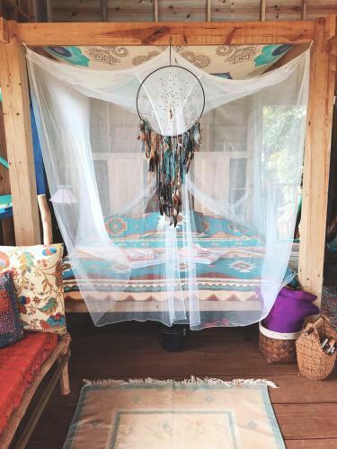 Gracias Madre: A Jungle Cabin With Ocean Views