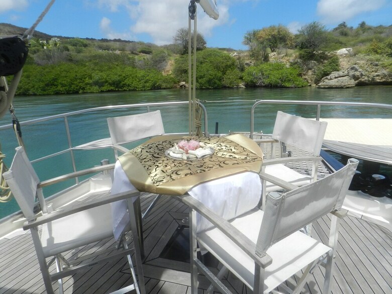 Domicil Yacht Hotel