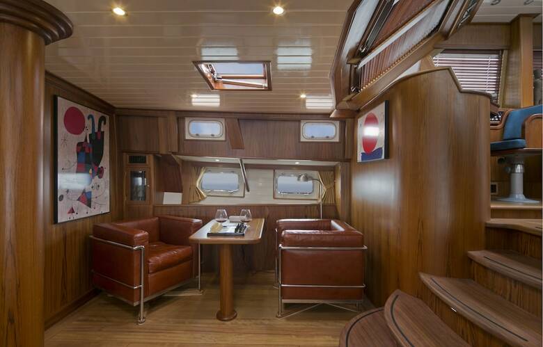 Domicil Yacht Hotel
