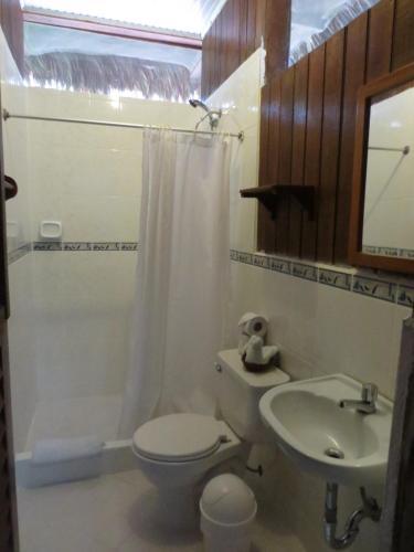 Albergue Sandoval Lake Lodge