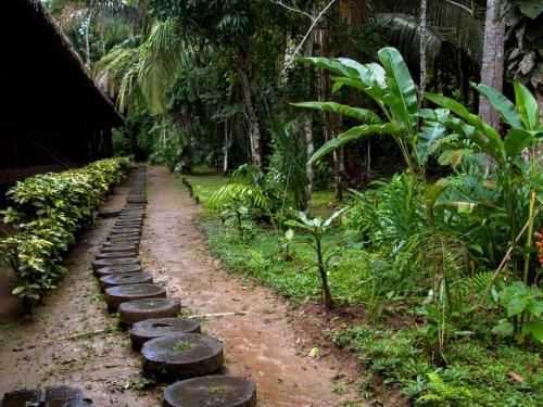 Albergue Sandoval Lake Lodge