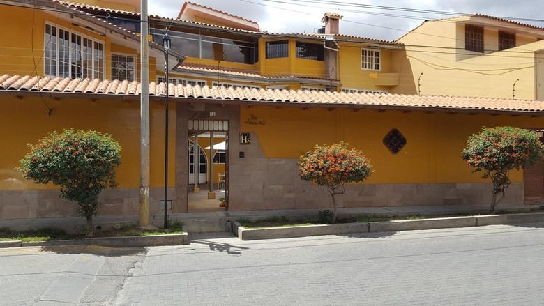 Albergue Hostal Serra Nova