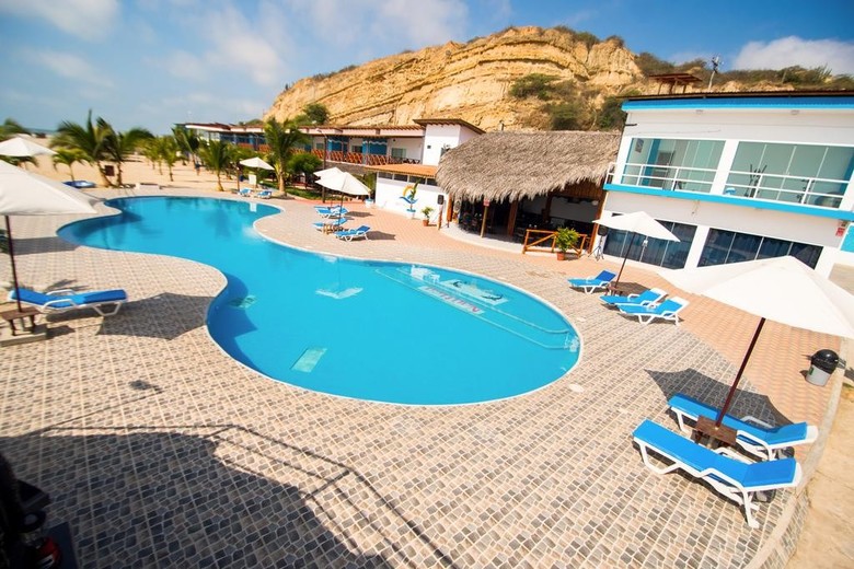 Nauti-k Beach Hotel
