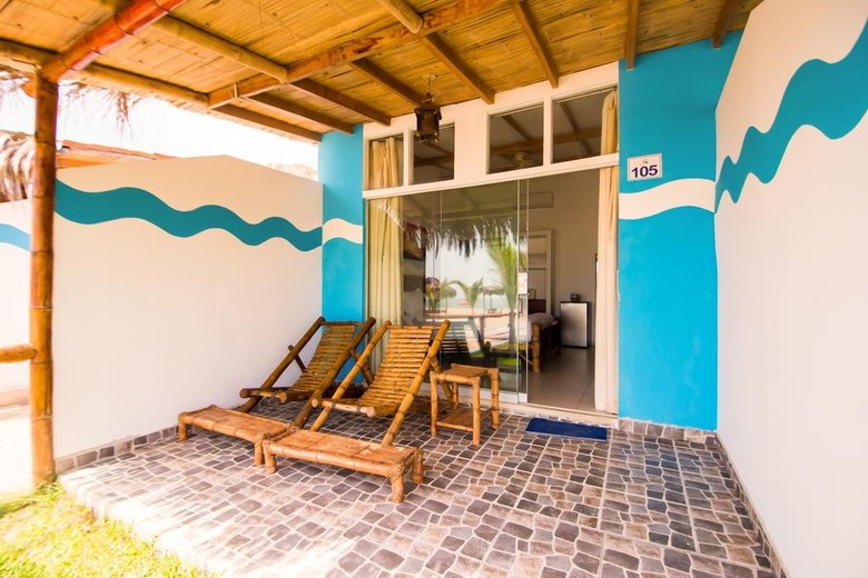 Nauti-k Beach Hotel