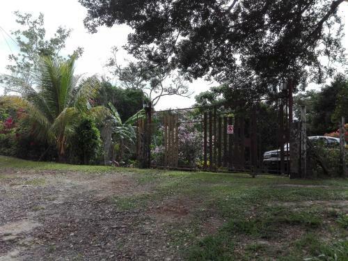 Albergue Hostal Familiar El �ngel Panam� B&B