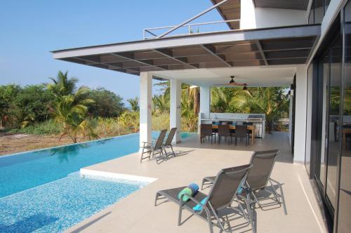 Mariposa Blanca Beach House