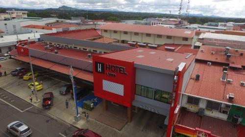 Hotel Luar