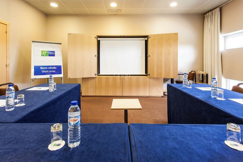Holiday Inn Express Lisbon - Oeiras, An Ihg Hotel