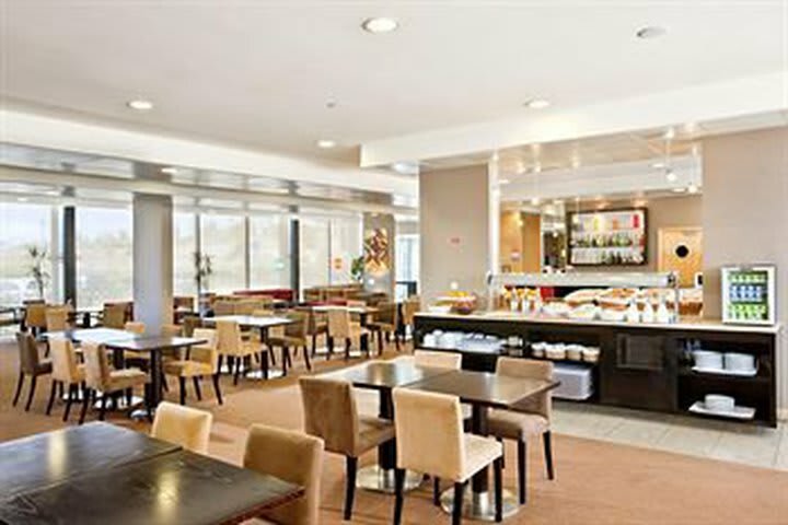 Holiday Inn Express Lisbon - Oeiras, An Ihg Hotel
