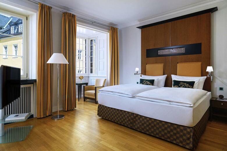 Hotel Elephant