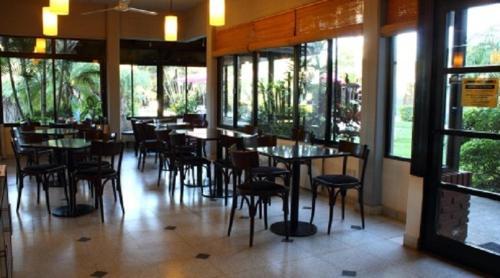 Asteri�n Hotel - Turismo Y Negocios