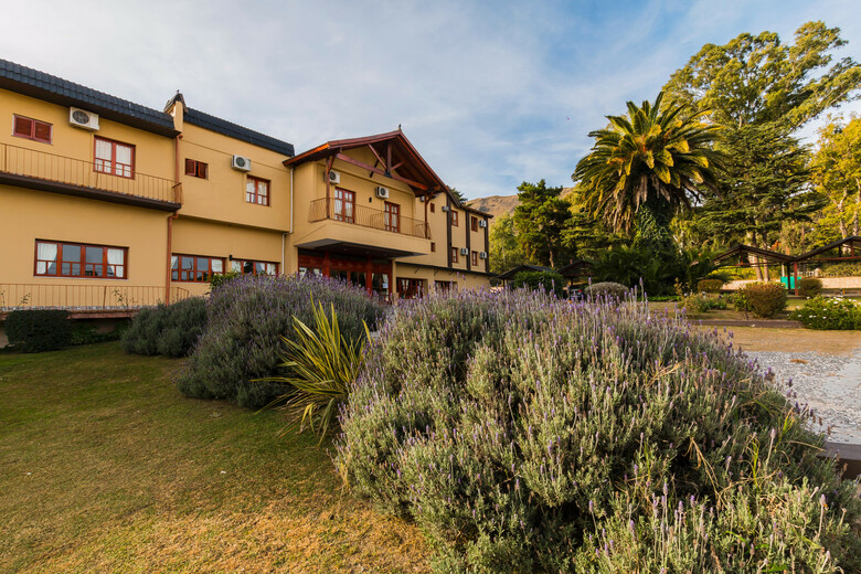 Hotel Portal Del Cuadrado