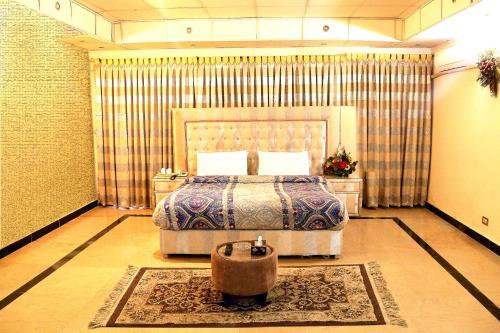 Hostal Apex Inn Guest House