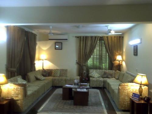 Hostal Apex Inn Guest House