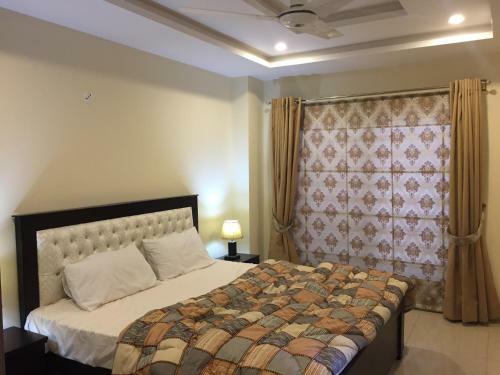 Luxury Apartment In Bahria Town