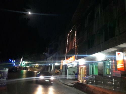 Hotel Murree Maryum Flats