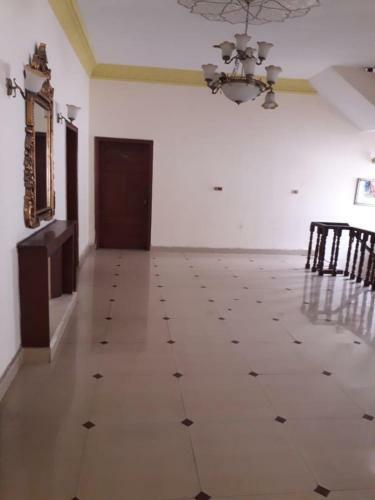 Hostal Travis Luxury Guest House