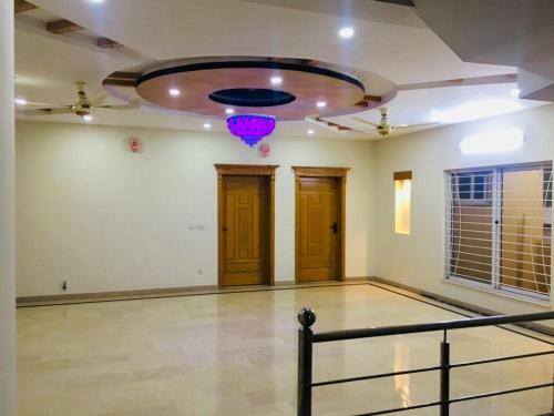 Hostal Rehaish Inn