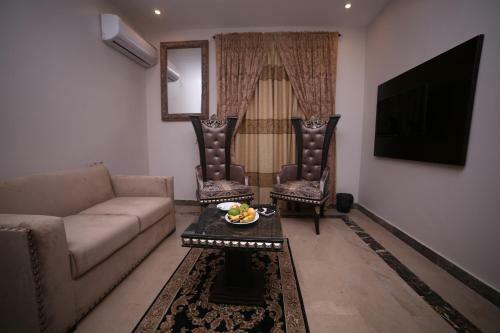 Zifan Hotel & Suites