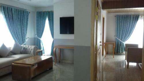 Hostal The Mont Calm