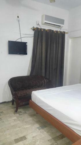 Hostal Rehaish Inn Model Colony