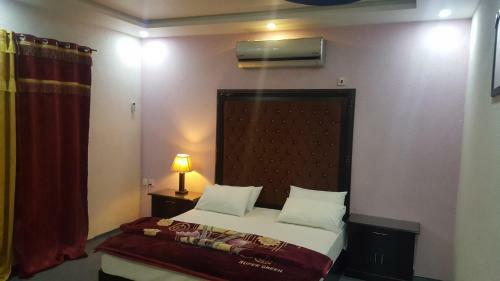 Hostal Hotel Kashmir Lodge