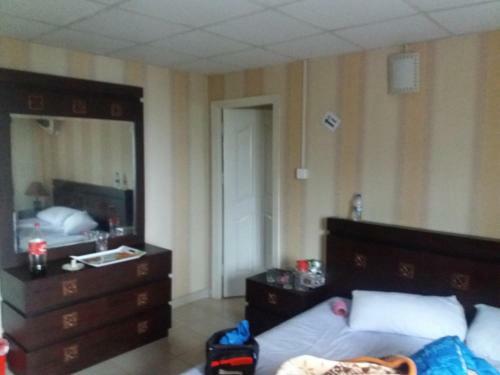 Hostal Hotel Kashmir Lodge