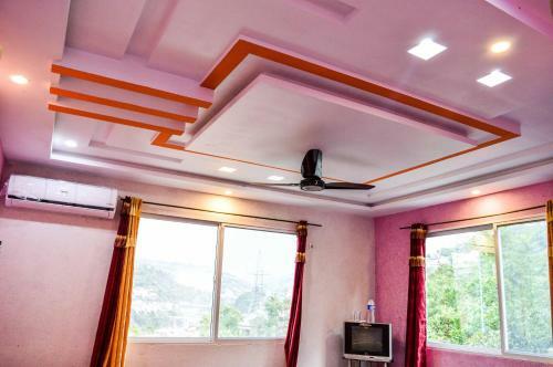 Hostal Hotel Kashmir Lodge