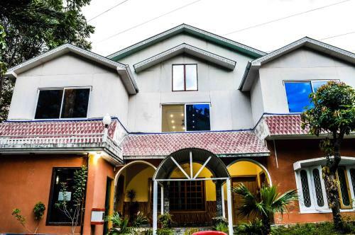 Hostal Hotel Kashmir Lodge