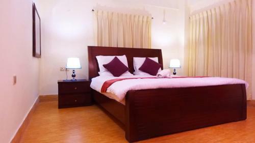 Hotel The Grand @ Gharial
